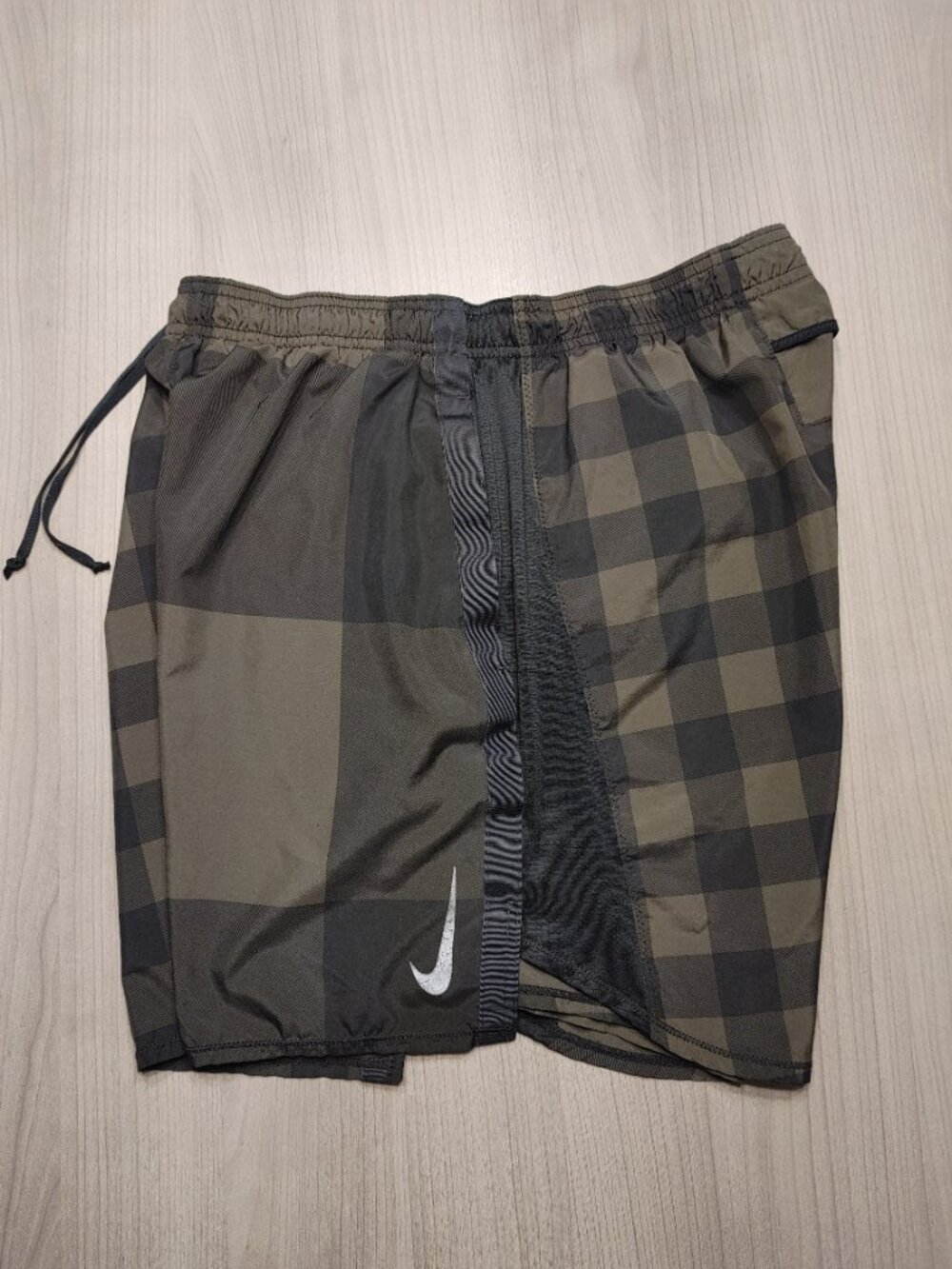 Men’s Nike Challenger 7" Brief-Lined Running Shorts Size L